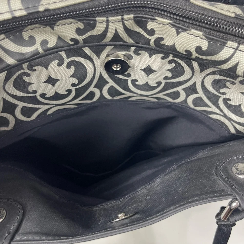 Petunia Pickle Bottom Baby Diaper Bag Black Grey - Picture 7 of 11